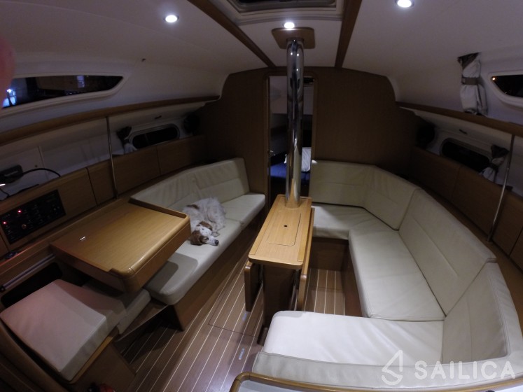 Sun Odyssey 36i - Yacht Charter Sailica