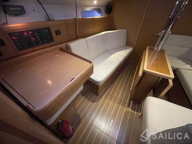 Sun Odyssey 36i - Yacht Charter Sailica