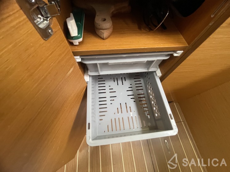 Sun Odyssey 36i - Yacht Charter Sailica