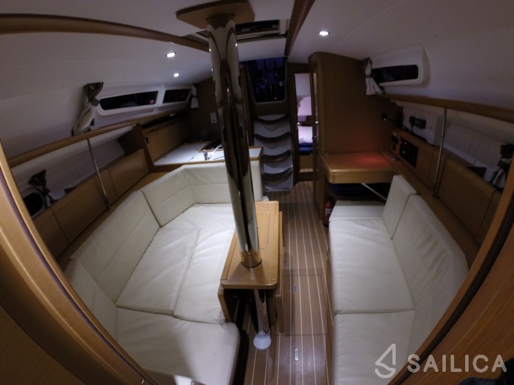 Sun Odyssey 36i - Yacht Charter Sailica
