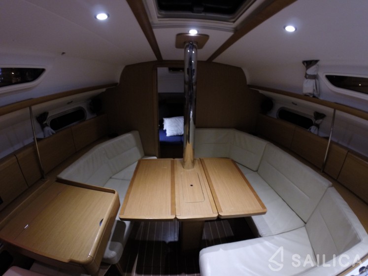 Sun Odyssey 36i - Yacht Charter Sailica