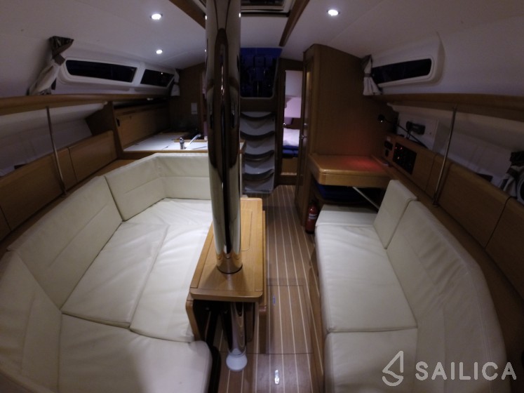 Sun Odyssey 36i - Yacht Charter Sailica
