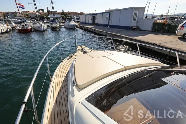 Vektor 950 - Yacht Charter Sailica