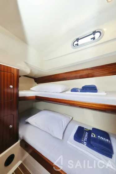 Vektor 950 - Yacht Charter Sailica