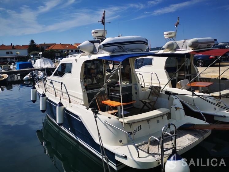 Vektor 950 - Yacht Charter Sailica