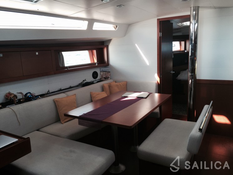 Oceanis 48 - Yacht Charter Sailica