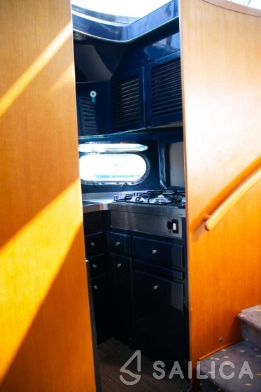 Riva 45 SuperAmerica - Yacht Charter Sailica