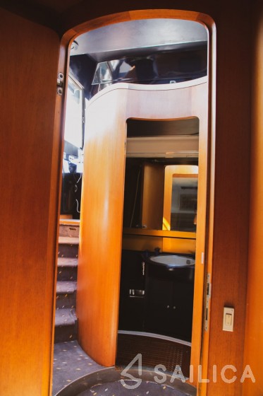 Riva 45 SuperAmerica - Yacht Charter Sailica