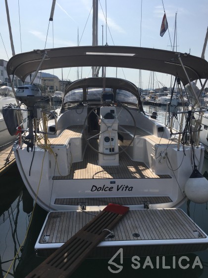 Bavaria 33 Cruiser - Yacht Charter Sailica