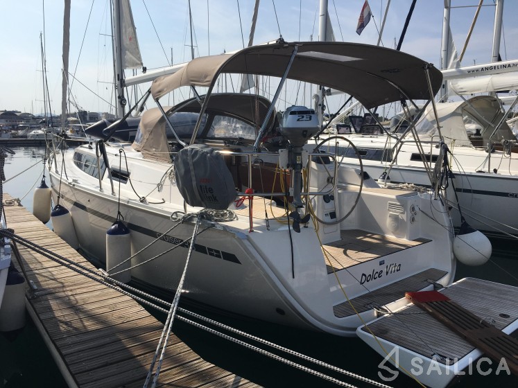 Bavaria 33 Cruiser - Yacht Charter Sailica