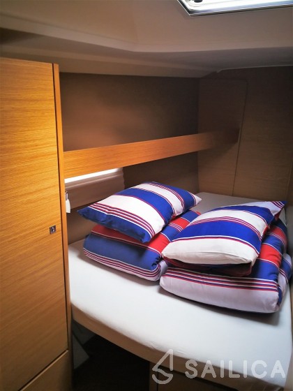 Dufour 460 GL - Yacht Charter Sailica