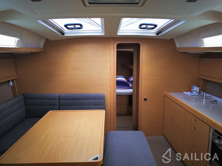 Dufour 460 GL - Yacht Charter Sailica