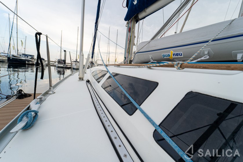 Sun Odyssey 43  - Yacht Charter Sailica