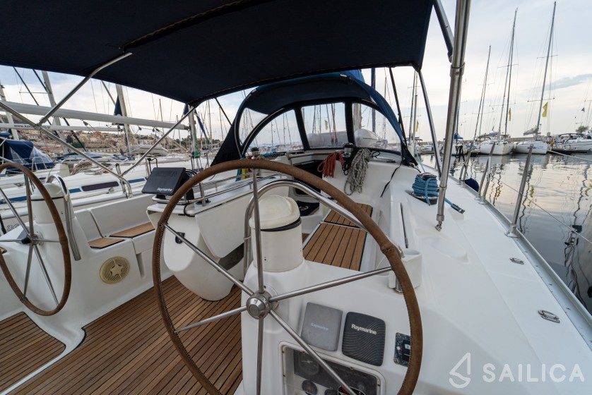 Sun Odyssey 43  - Yacht Charter Sailica