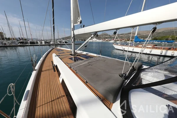 Hanse 575 - Yacht Charter Sailica
