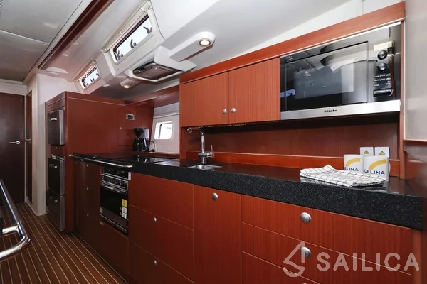 Hanse 575 - Yacht Charter Sailica