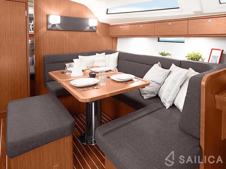 Bavaria Cruiser 41S - Yacht Charter Sailica