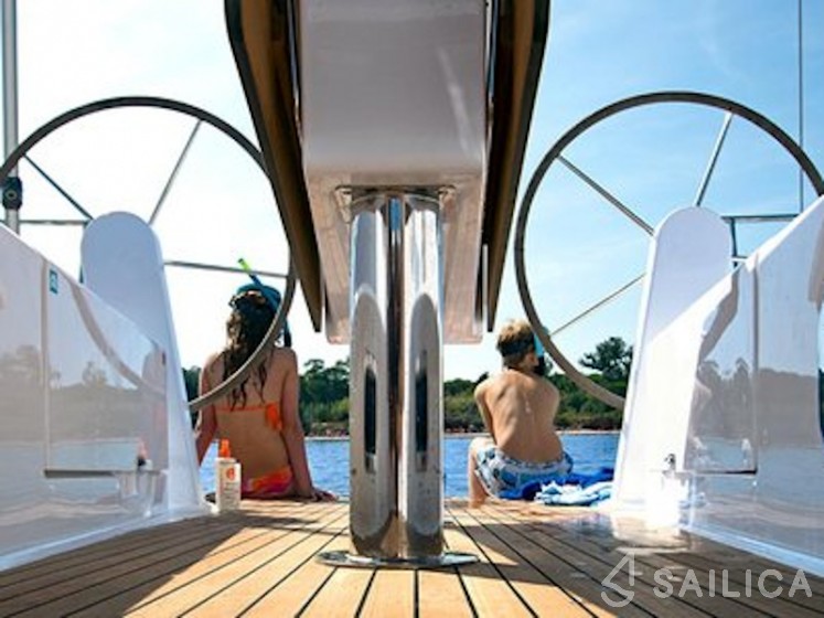 Bavaria Cruiser 41S - Yacht Charter Sailica