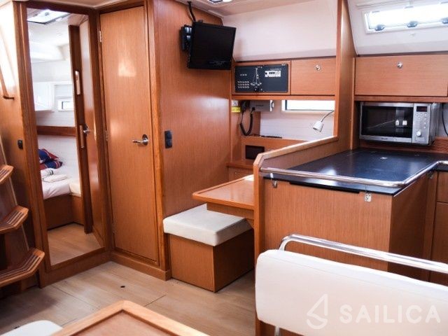 Bavaria 50 Cruiser - Yacht Charter Sailica