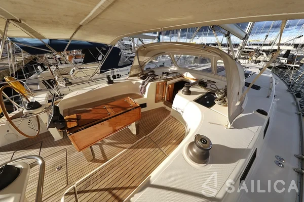Bavaria 50 Cruiser - Yacht Charter Sailica