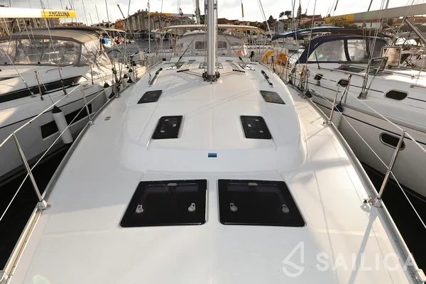 Bavaria 50 Cruiser - Yacht Charter Sailica