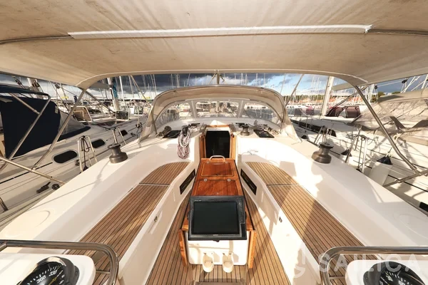Bavaria 50 Cruiser - Yacht Charter Sailica