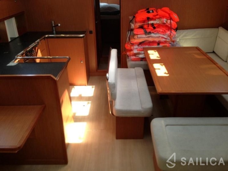 Bavaria 50 Cruiser - Yacht Charter Sailica