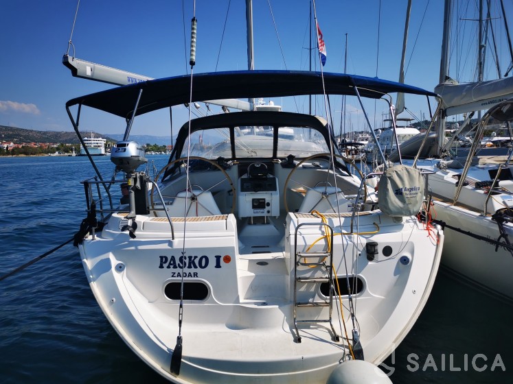 Gib Sea 51 - Yacht Charter Sailica