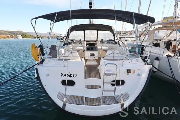 Gib Sea 51 - Yacht Charter Sailica