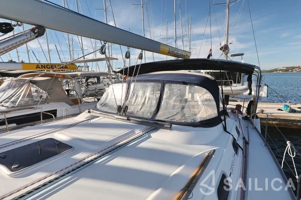 Gib Sea 51 - Yacht Charter Sailica