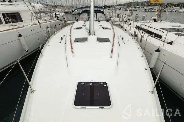 Cyclades 50.5 - Yacht Charter Sailica