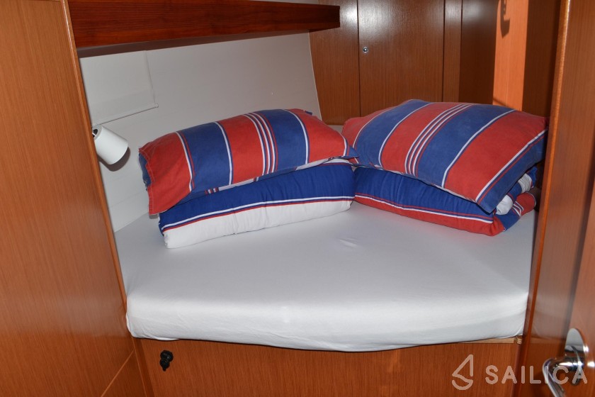 Cyclades 50.5 - Yacht Charter Sailica
