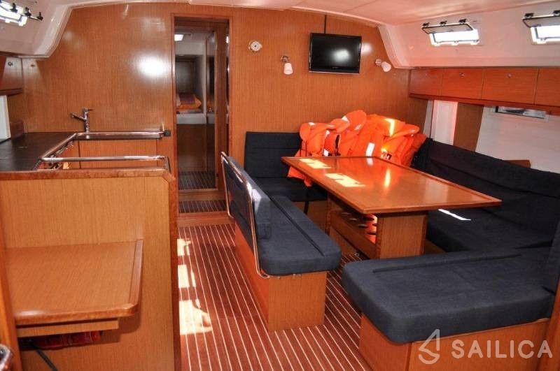 Bavaria 50 Cruiser - Yacht Charter Sailica