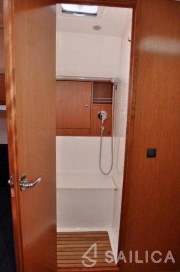 Bavaria 50 Cruiser - Yacht Charter Sailica