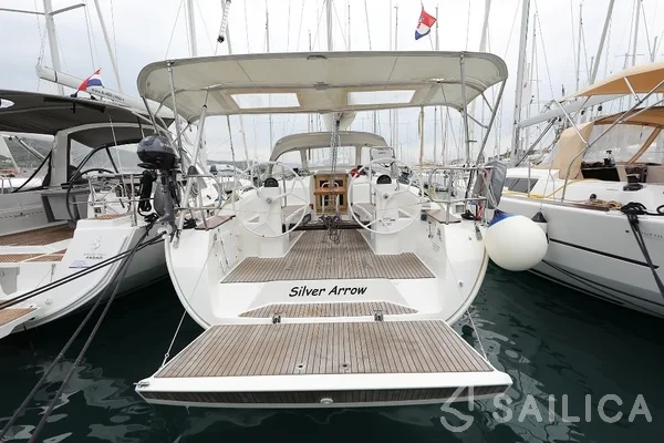 Bavaria 40 Cruiser S - Yacht Charter Sailica