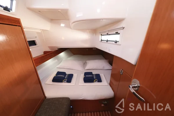 Bavaria 40 Cruiser S - Yacht Charter Sailica