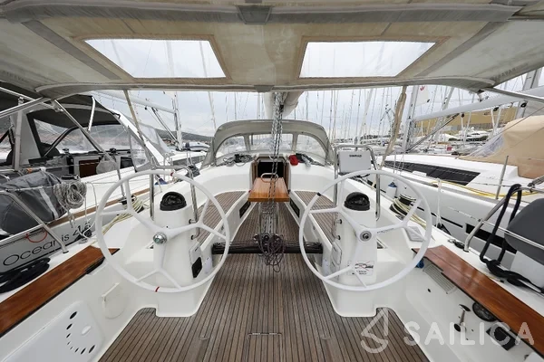 Bavaria 40 Cruiser S - Yacht Charter Sailica