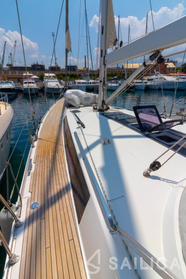 Bavaria Cruiser 56 - Yacht Charter Sailica