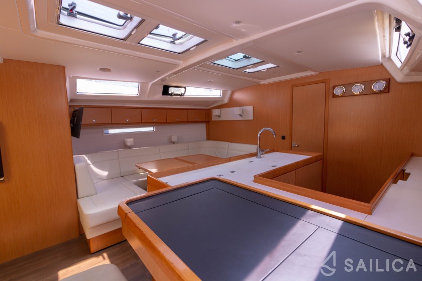 Bavaria Cruiser 56 - Yacht Charter Sailica