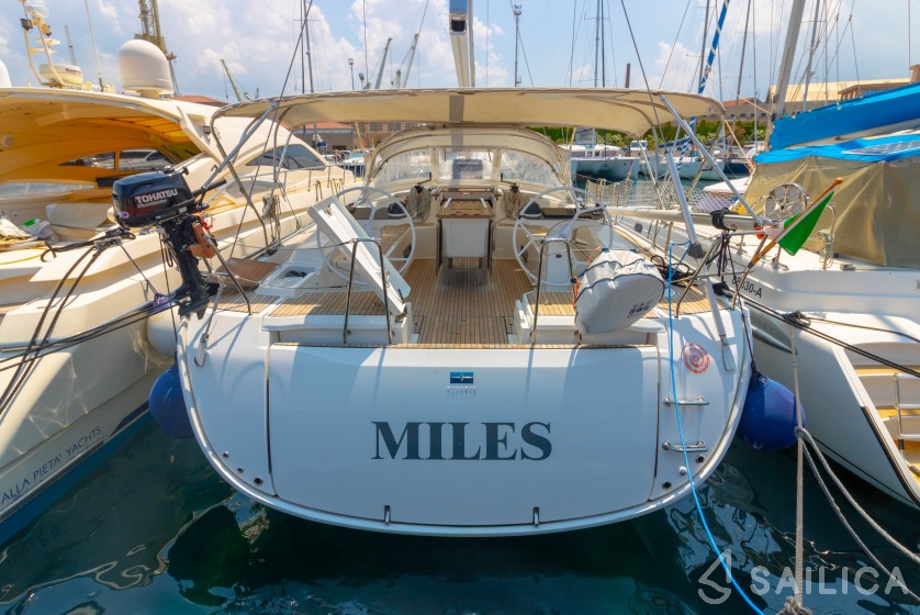 Bavaria Cruiser 56 - Yacht Charter Sailica