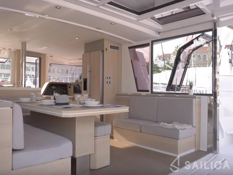 Bali 5.4. - Yacht Charter Sailica