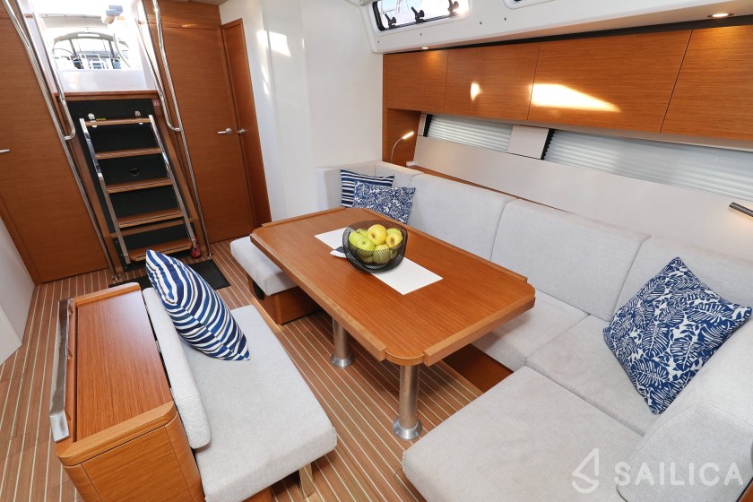 Hanse 460 - Yacht Charter Sailica