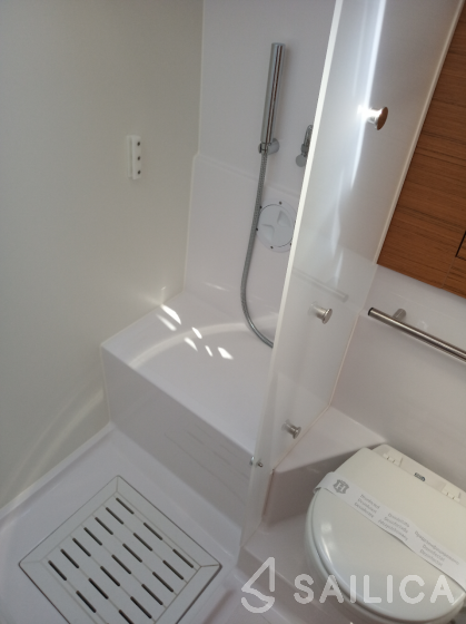 Elan 45 Impression - Yacht Charter Sailica