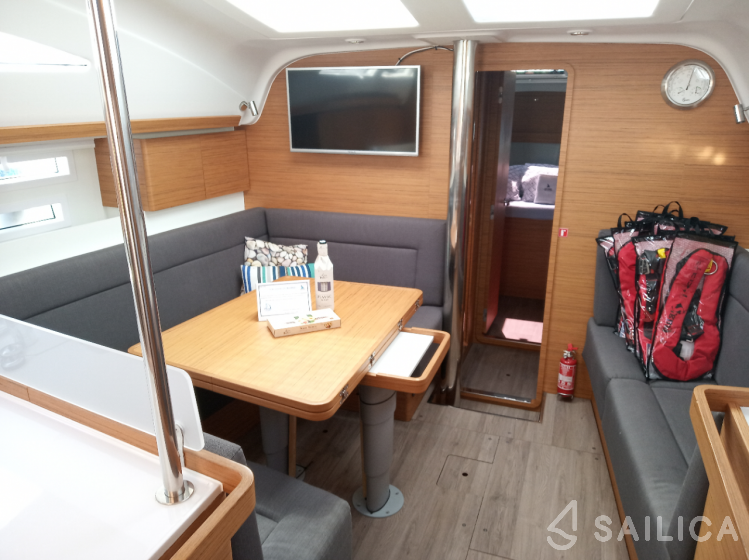 Elan 45 Impression - Yacht Charter Sailica