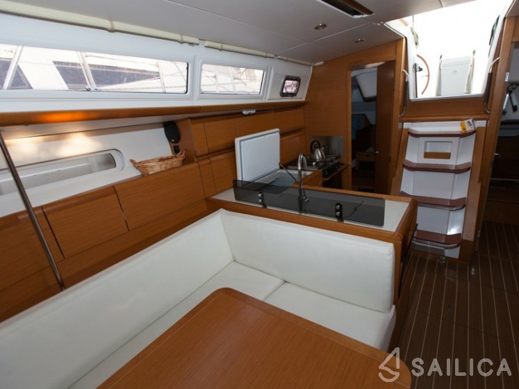 Sun Odyssey 379 - Yacht Charter Sailica