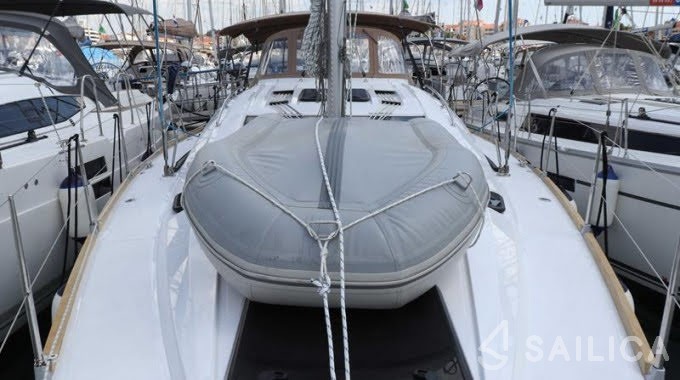 Elan 45 Impression - Yacht Charter Sailica