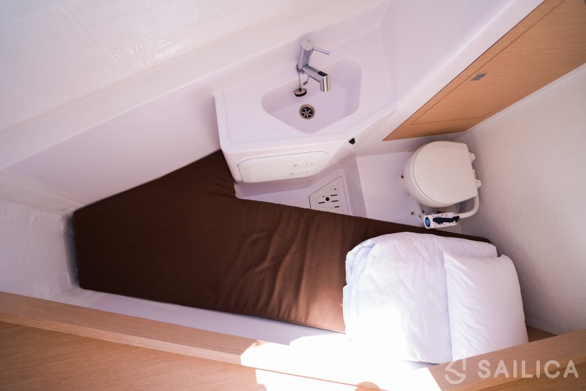 Elan 50 Impression - Yacht Charter Sailica