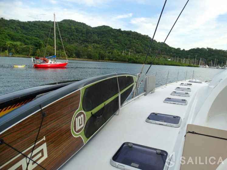 Lagoon 570 - Yacht Charter Sailica
