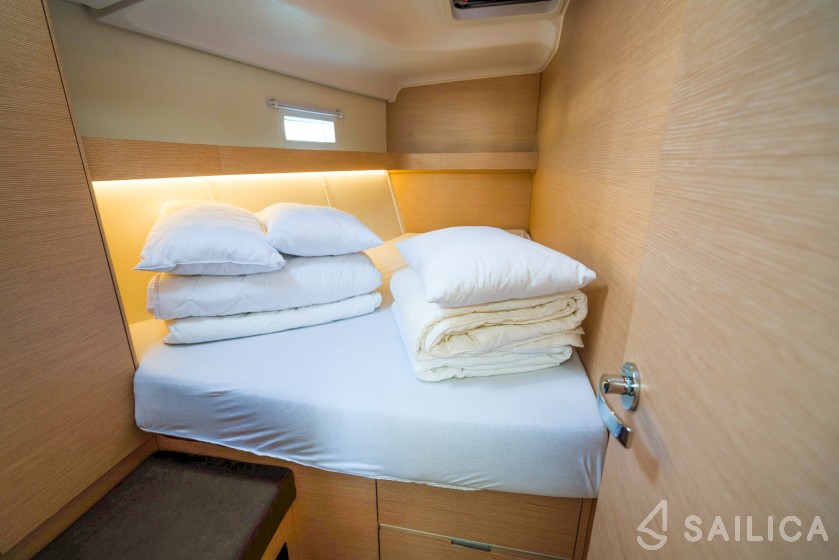 Elan 50 Impression - Yacht Charter Sailica