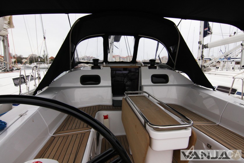Elan 45 Impression - Yacht Charter Sailica